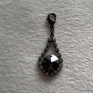 Sabika Jet Setters Pendant